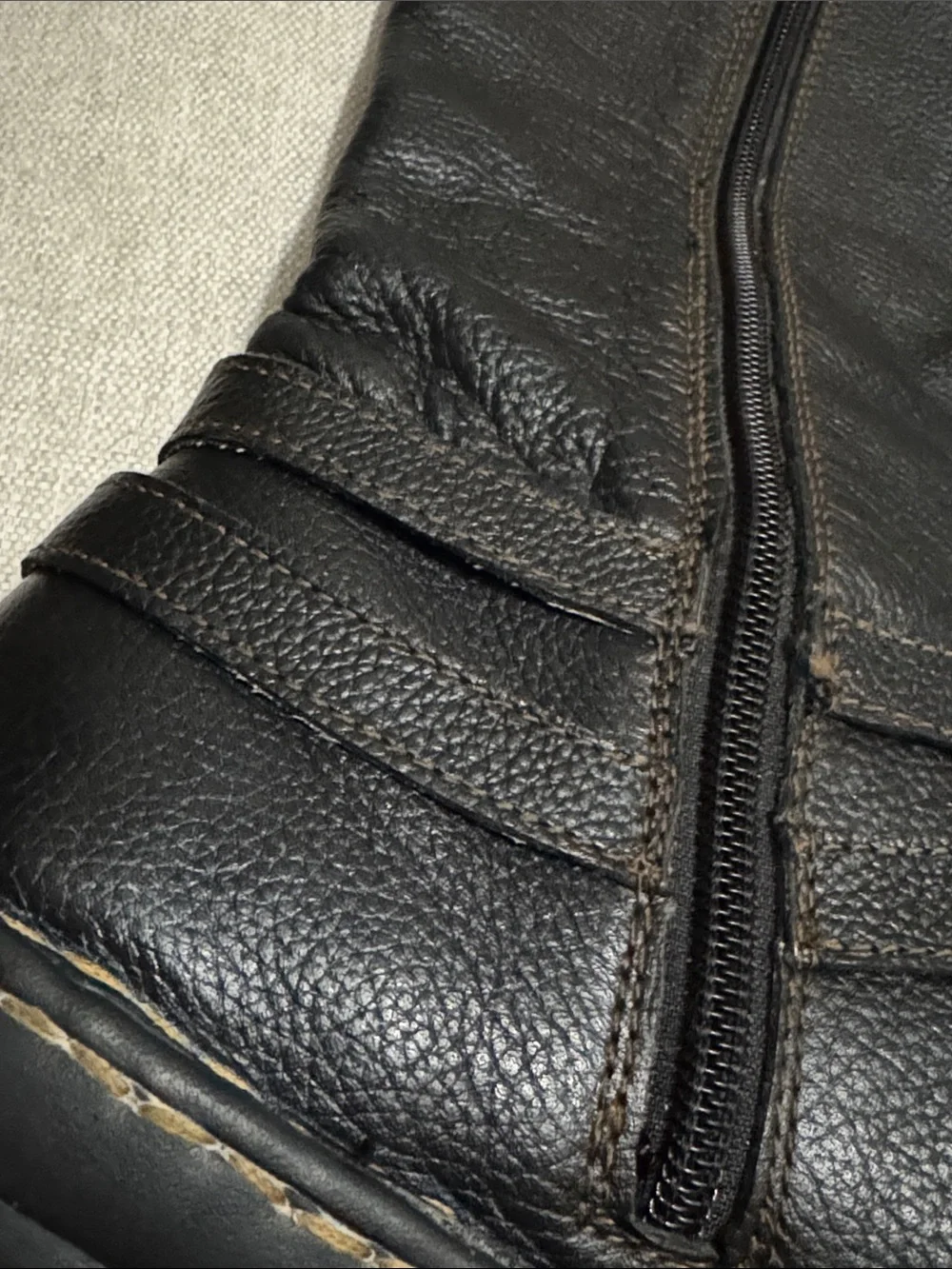 Bøc brand Leather Boots-Sz 10/Euro 42-Black-Side Zip-Brown Stitching-GUC